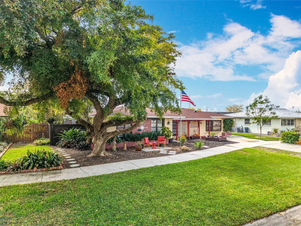 4320 SE 16th Place Cape Coral FL 33904