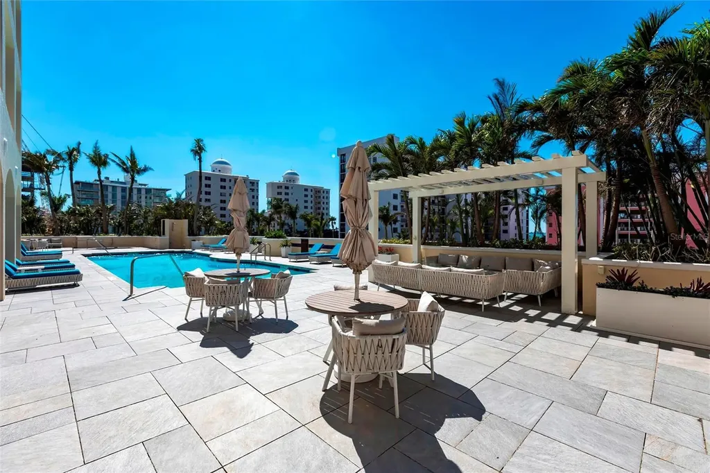 35 Watergate Drive Sarasota FL 34236