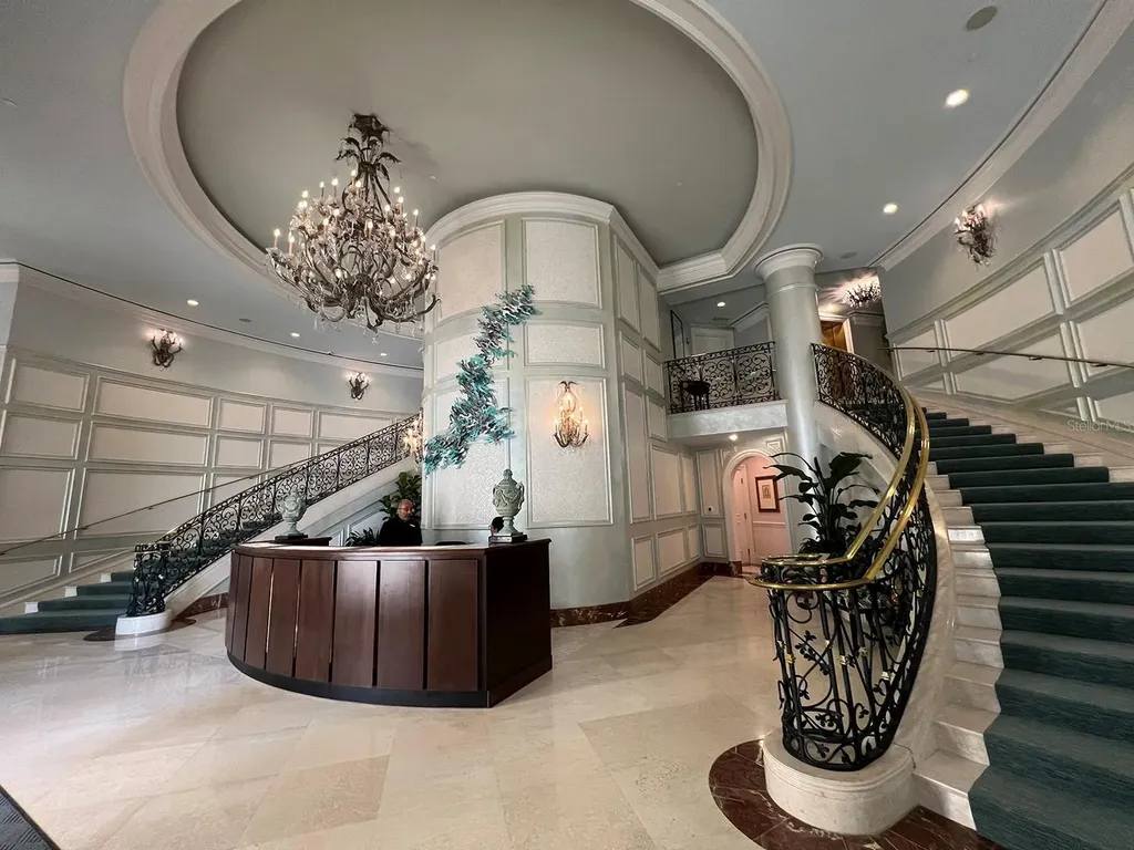 35 Watergate Drive Sarasota FL 34236