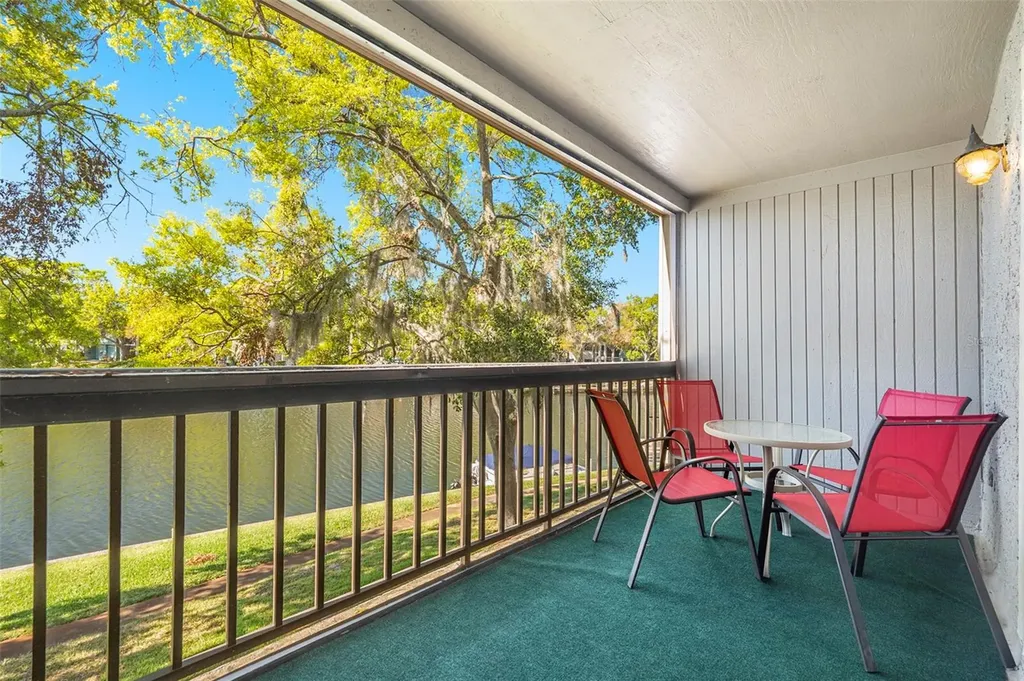 6311 Newtown Circle Tampa FL 33615