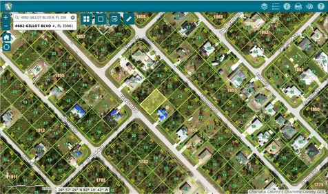 4682 Gillot Boulevard Port Charlotte FL 33981