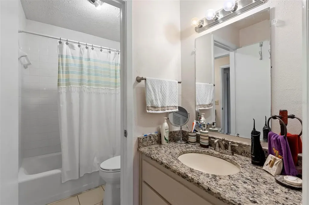4376 Lake Underhill Road Orlando FL 32803