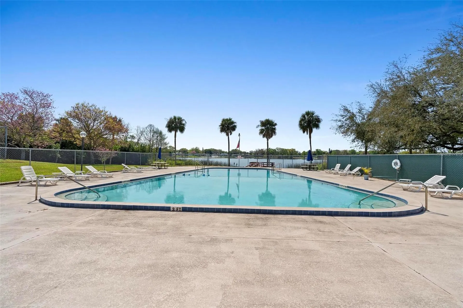 4376 Lake Underhill Road Orlando FL 32803