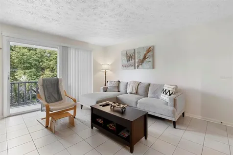 4376 Lake Underhill Road Orlando FL 32803