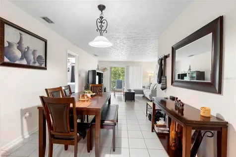 4376 Lake Underhill Road Orlando FL 32803
