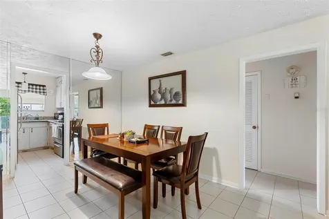 4376 Lake Underhill Road Orlando FL 32803