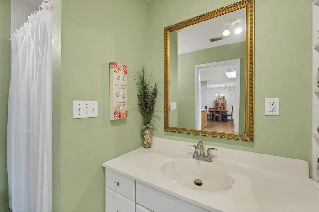 115 65th Street Court NW Bradenton FL 34209