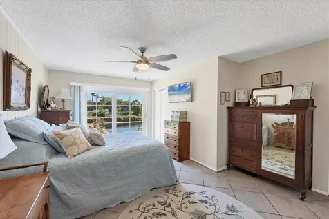 115 65th Street Court NW Bradenton FL 34209