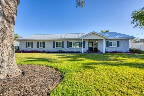 115 65th Street Court NW Bradenton FL 34209