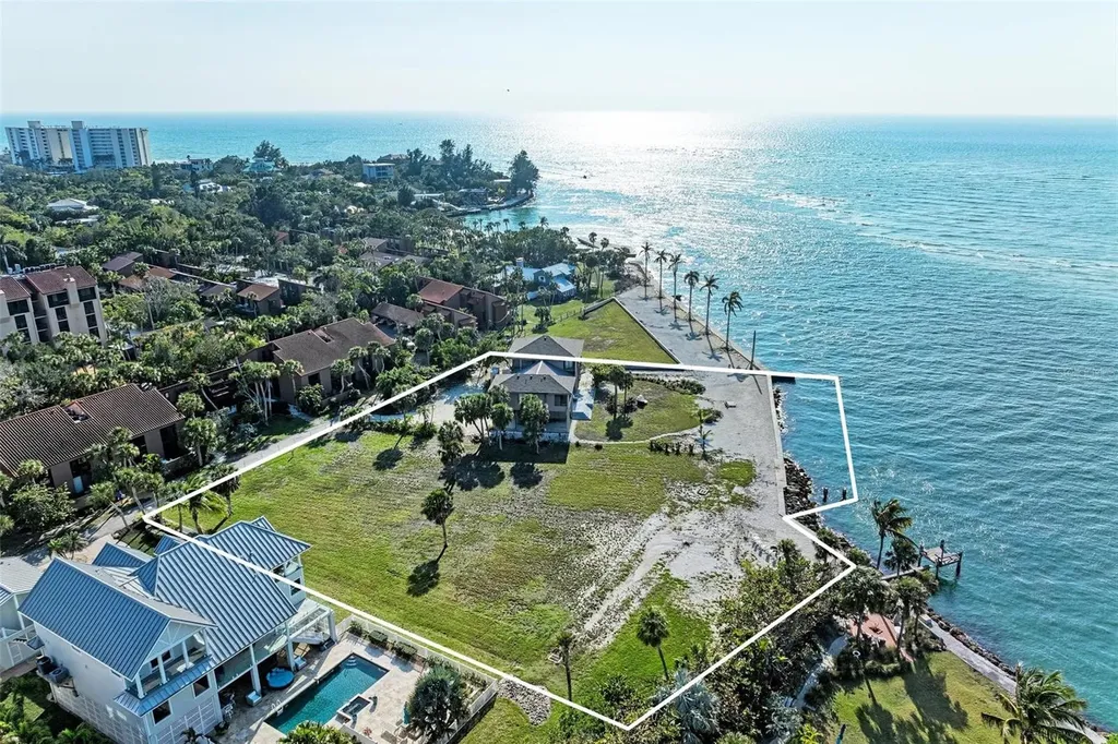 113 & 125 Big Pass Lane Sarasota FL 34242