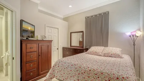 1030 Bahia Vista Court Sarasota FL 34232