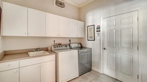 1030 Bahia Vista Court Sarasota FL 34232