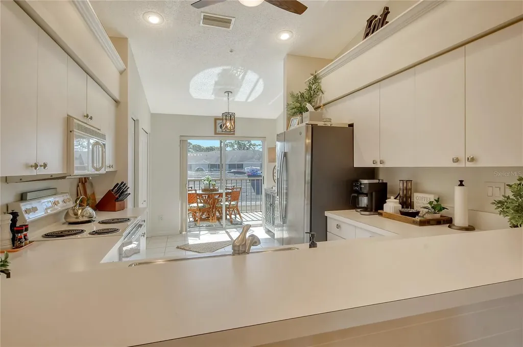 9570 High Gate Drive Sarasota FL 34238