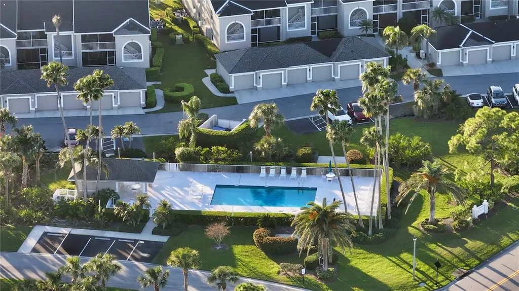 9570 High Gate Drive Sarasota FL 34238