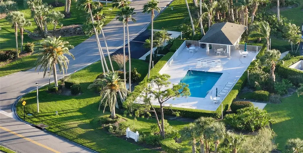 9570 High Gate Drive Sarasota FL 34238