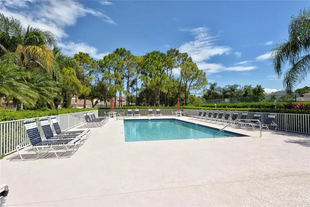 9570 High Gate Drive Sarasota FL 34238