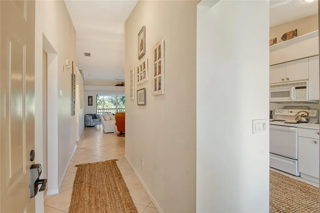 9570 High Gate Drive Sarasota FL 34238