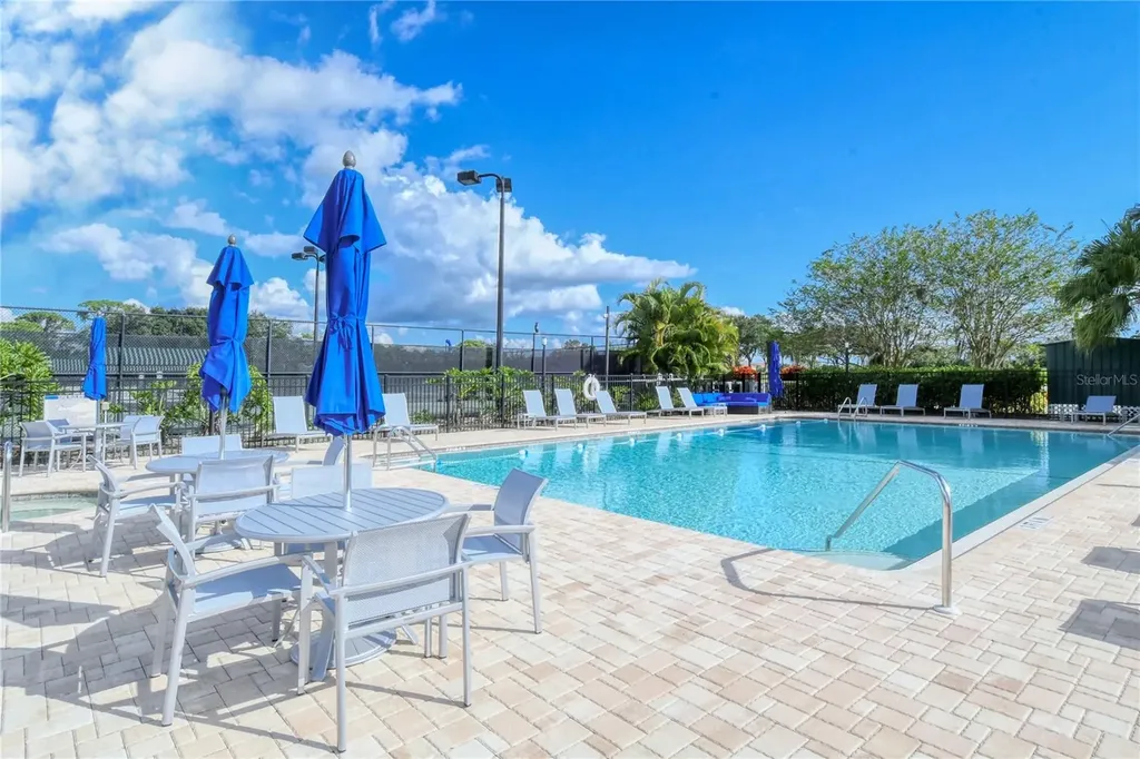 9570 High Gate Drive Sarasota FL 34238