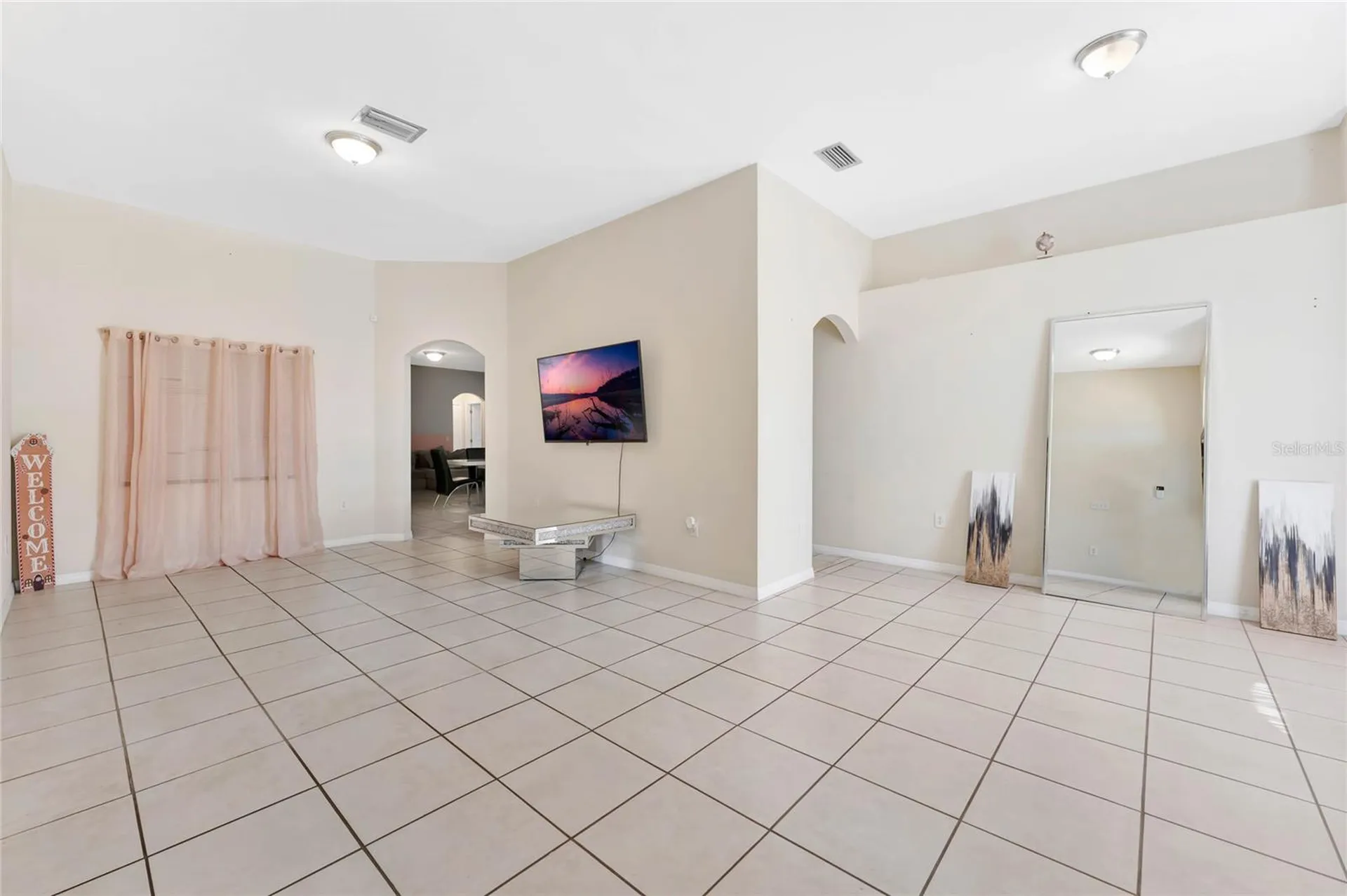 68 Herring Court Kissimmee FL 34759