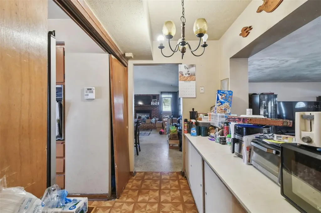 4002 W Gray Street Tampa FL 33609