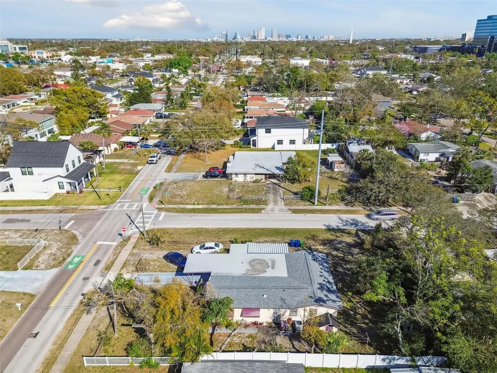 4002 W Gray Street Tampa FL 33609