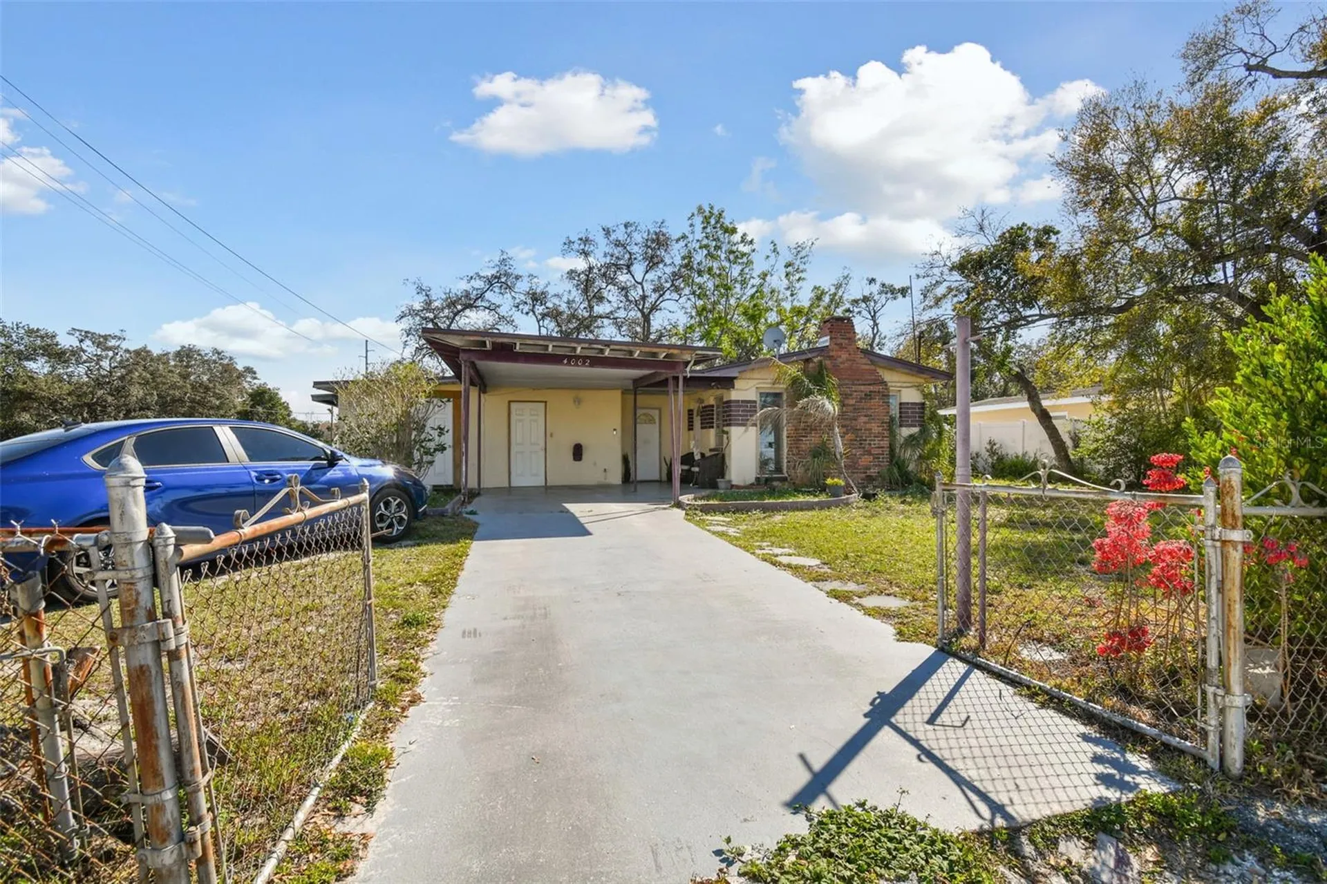 4002 W Gray Street Tampa FL 33609