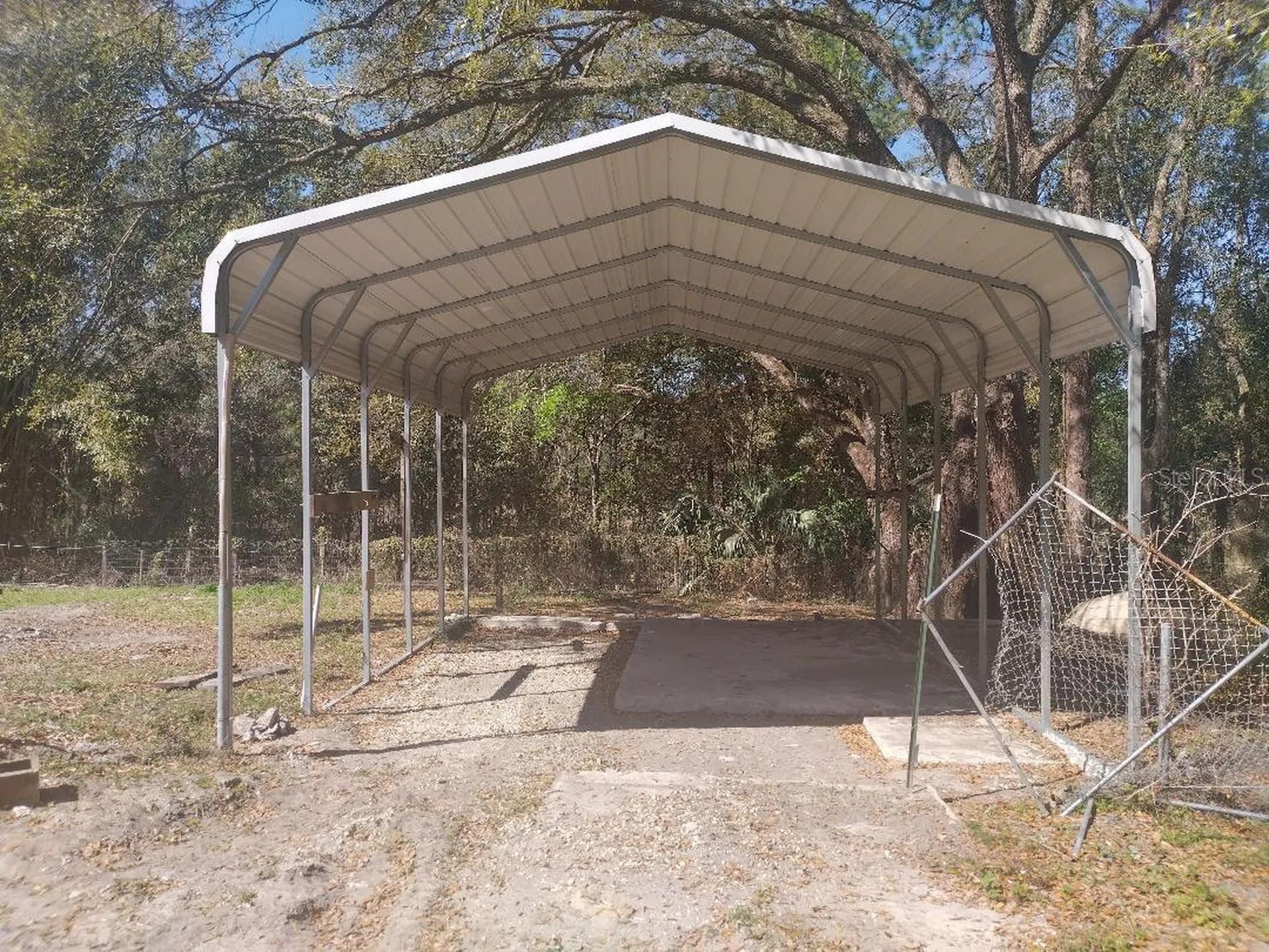 4700 SE 160th Court Ocklawaha FL 32179