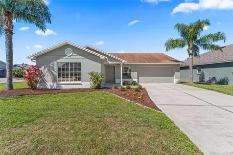 1533 Portsmouth Lake Drive Brandon FL 33511
