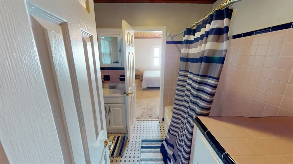 1405 N Lake Reedy Boulevard Frostproof FL 33843