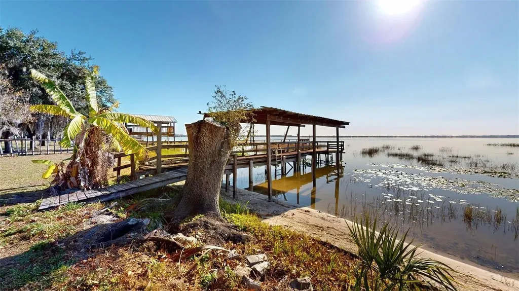 1405 N Lake Reedy Boulevard Frostproof FL 33843