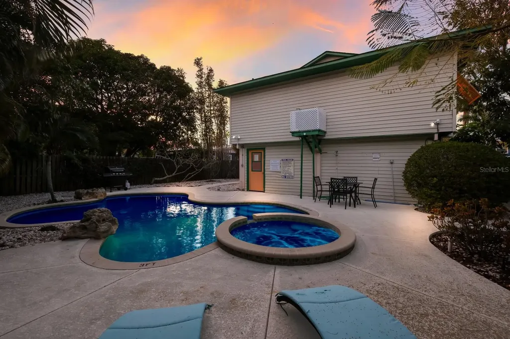 313 Magnolia Avenue Anna Maria FL 34216