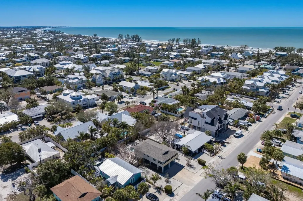 313 Magnolia Avenue Anna Maria FL 34216