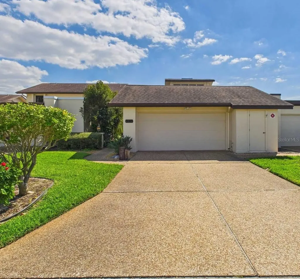 4534 La Jolla Drive Bradenton FL 34210