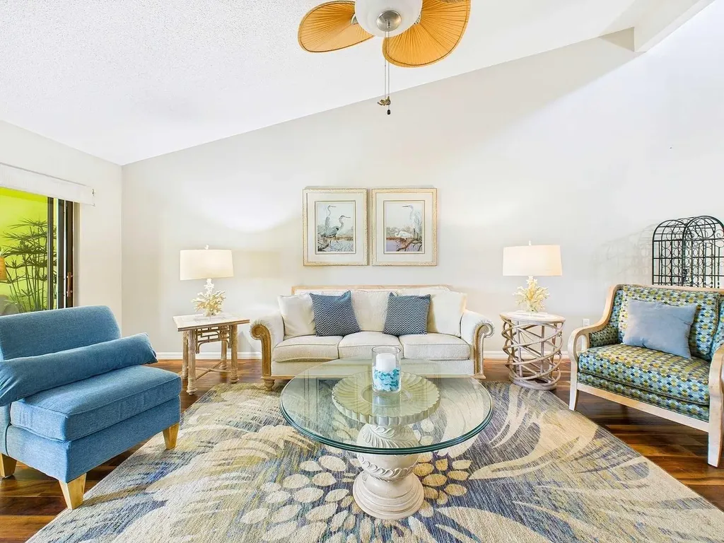 4534 La Jolla Drive Bradenton FL 34210