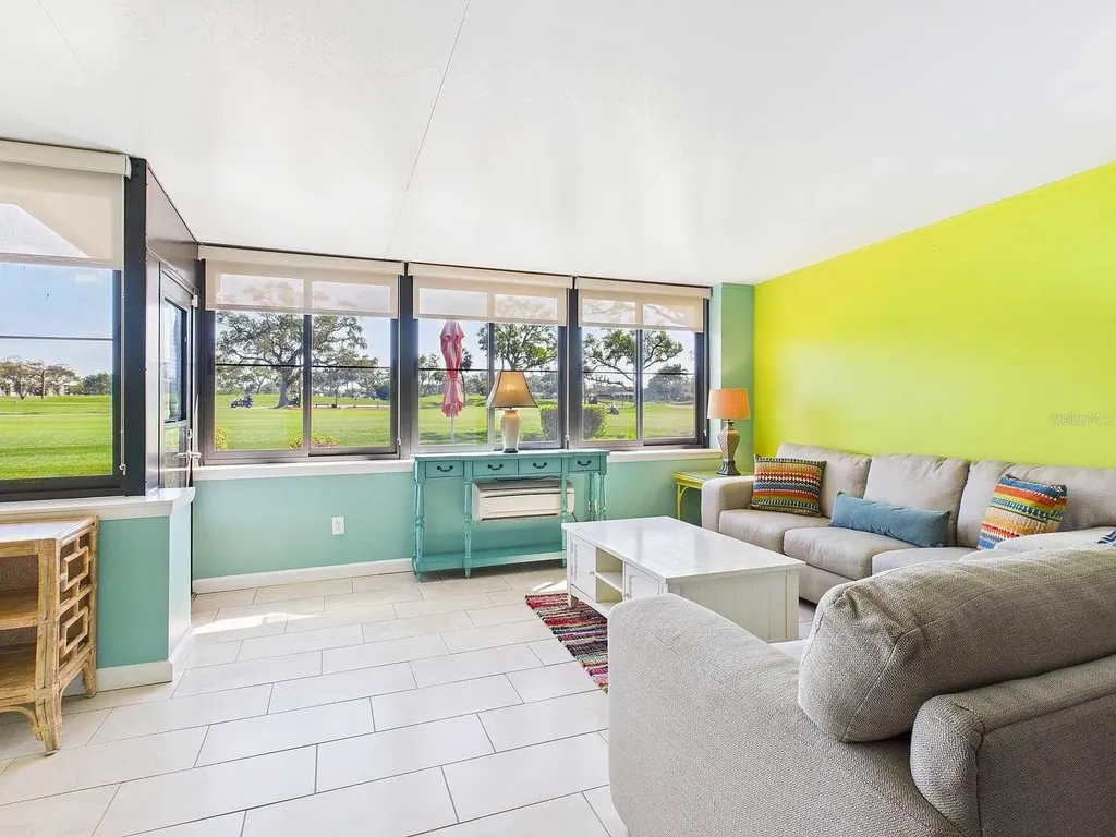 4534 La Jolla Drive Bradenton FL 34210