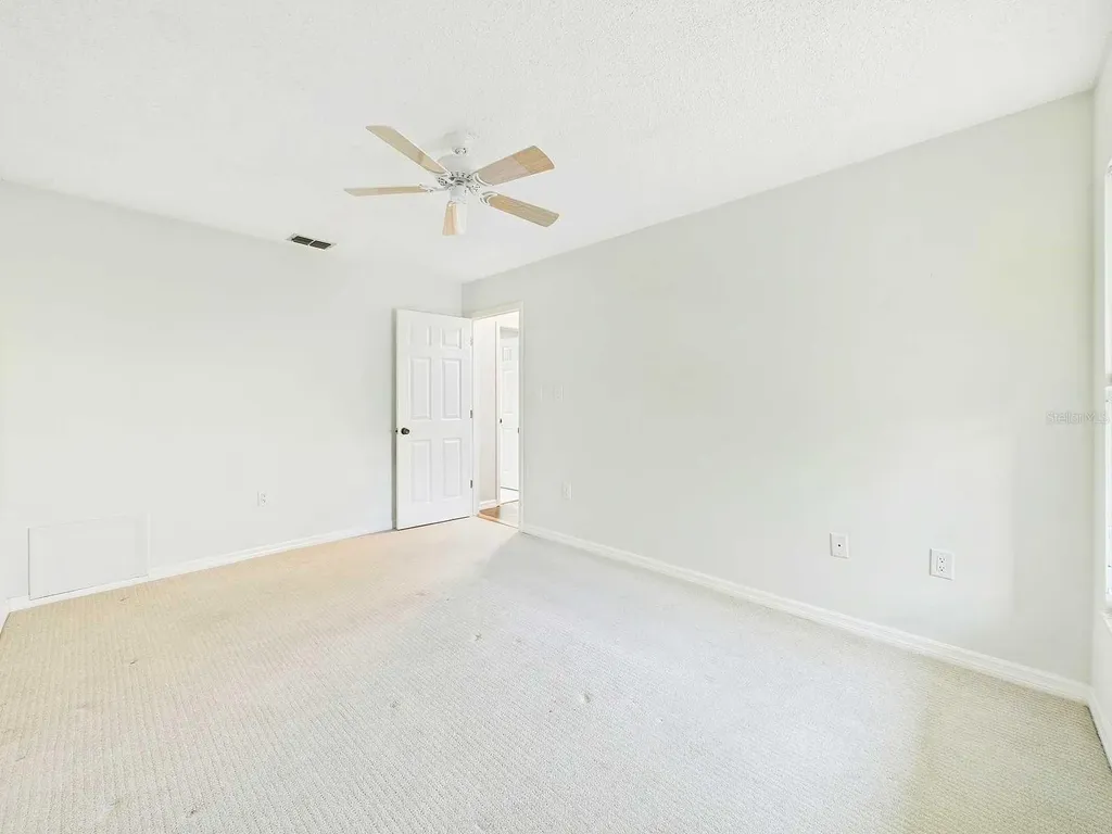 4534 La Jolla Drive Bradenton FL 34210