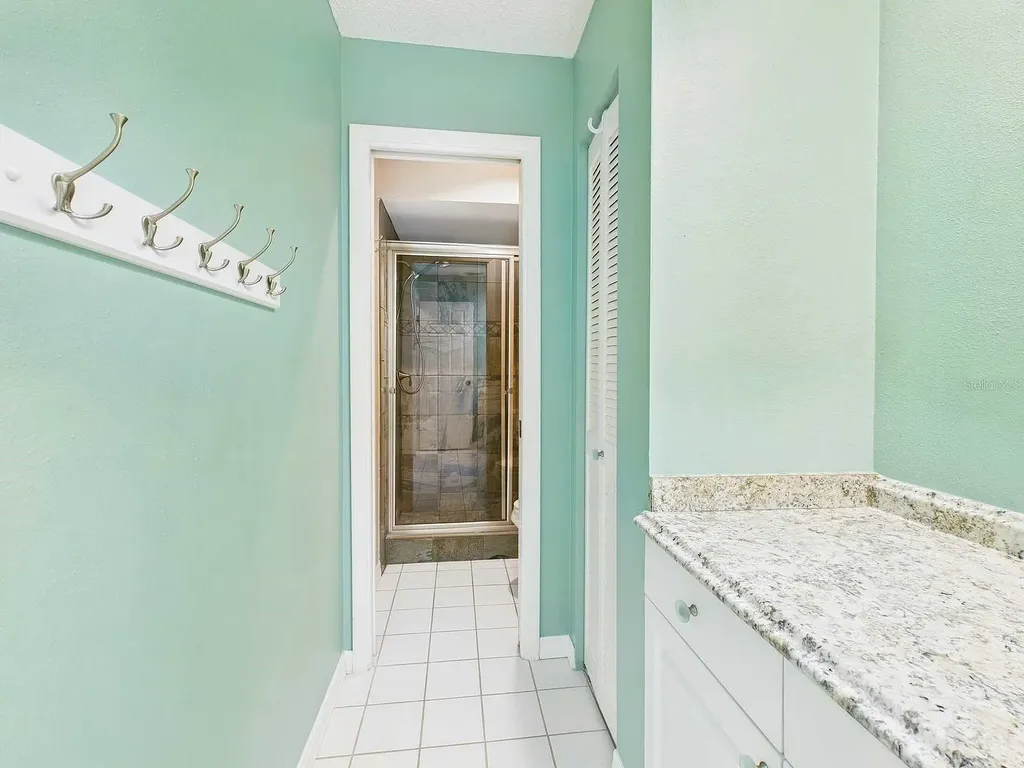 4534 La Jolla Drive Bradenton FL 34210