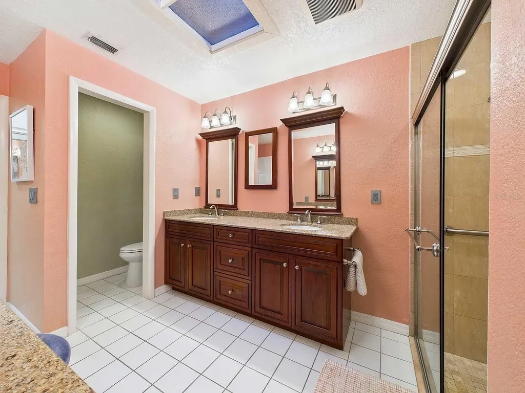 4534 La Jolla Drive Bradenton FL 34210