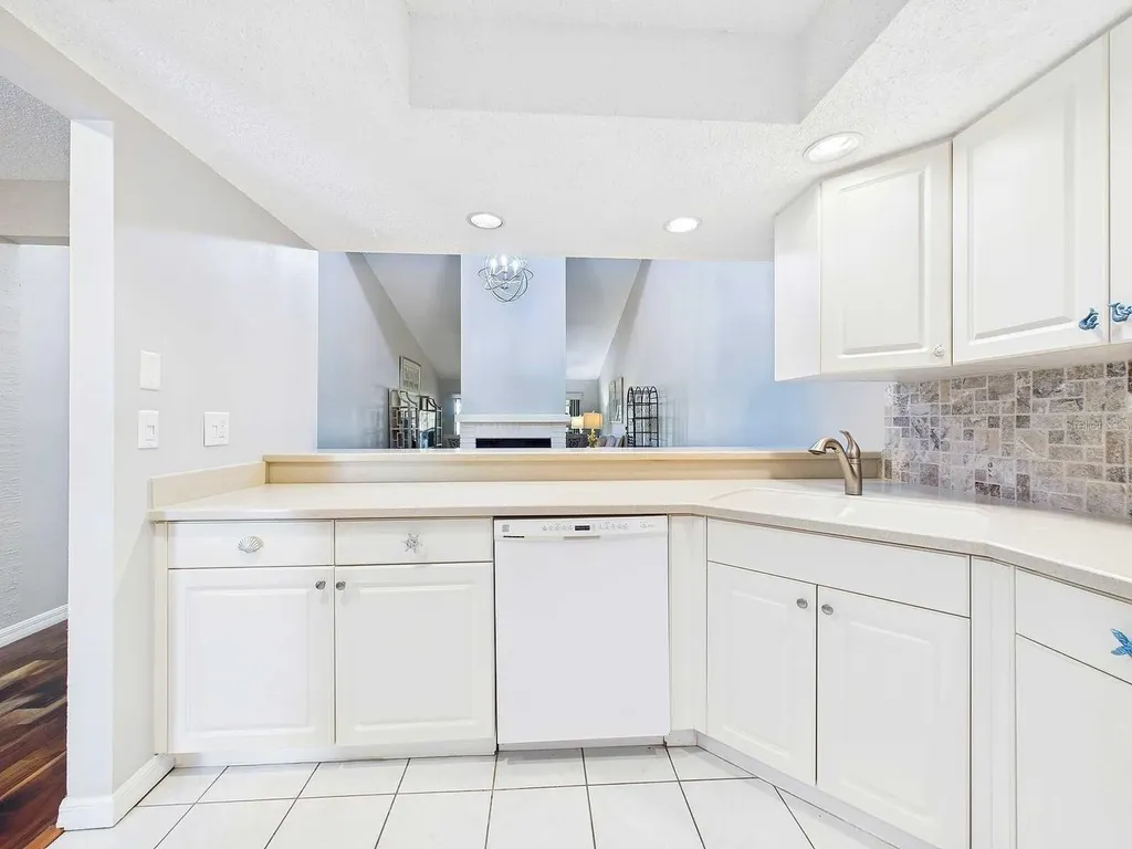 4534 La Jolla Drive Bradenton FL 34210