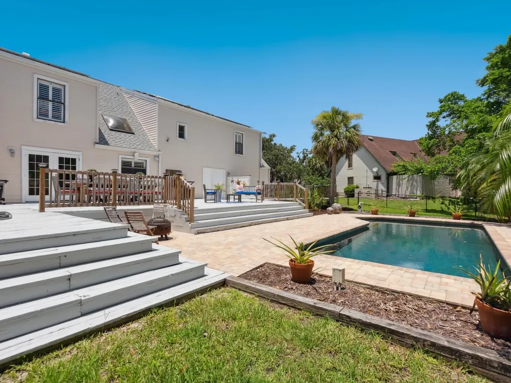3648 Beneva Oaks Boulevard Sarasota FL 34238