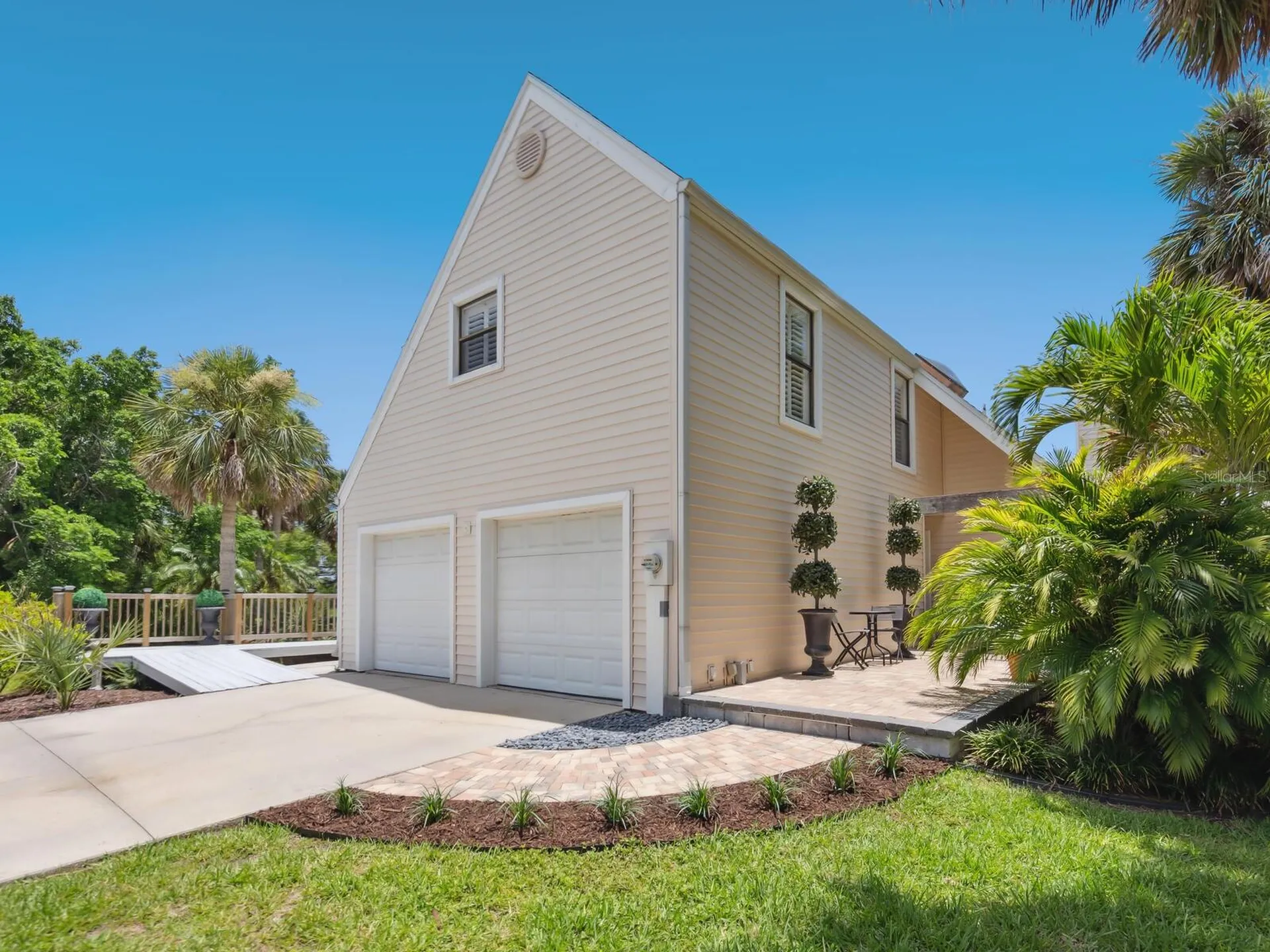 3648 Beneva Oaks Boulevard Sarasota FL 34238