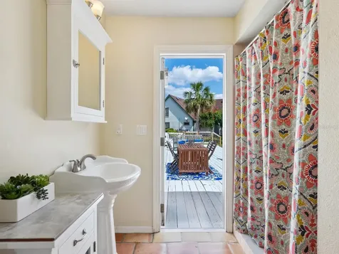 3648 Beneva Oaks Boulevard Sarasota FL 34238