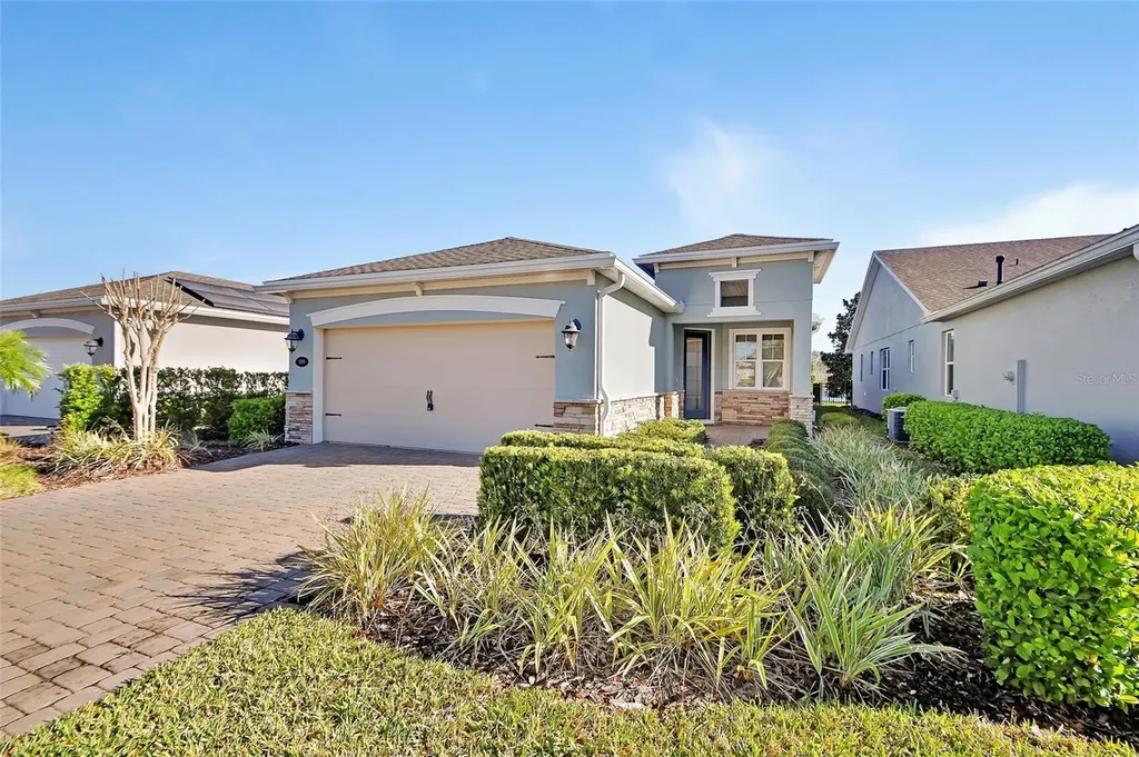 1079 Lincolnshire Drive Deland FL 32724