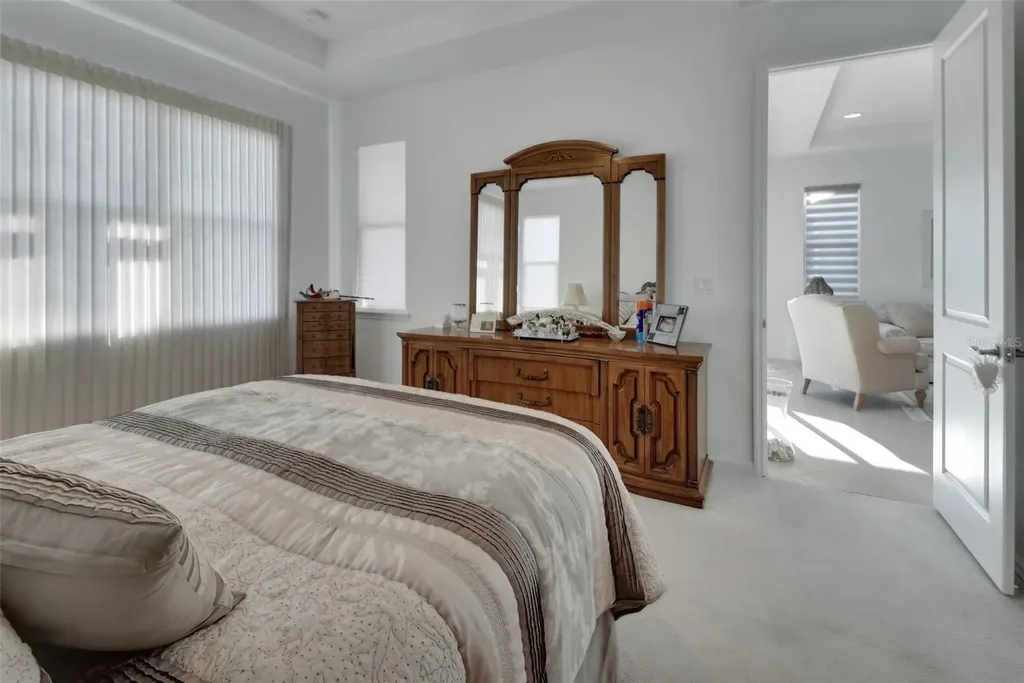 1079 Lincolnshire Drive Deland FL 32724