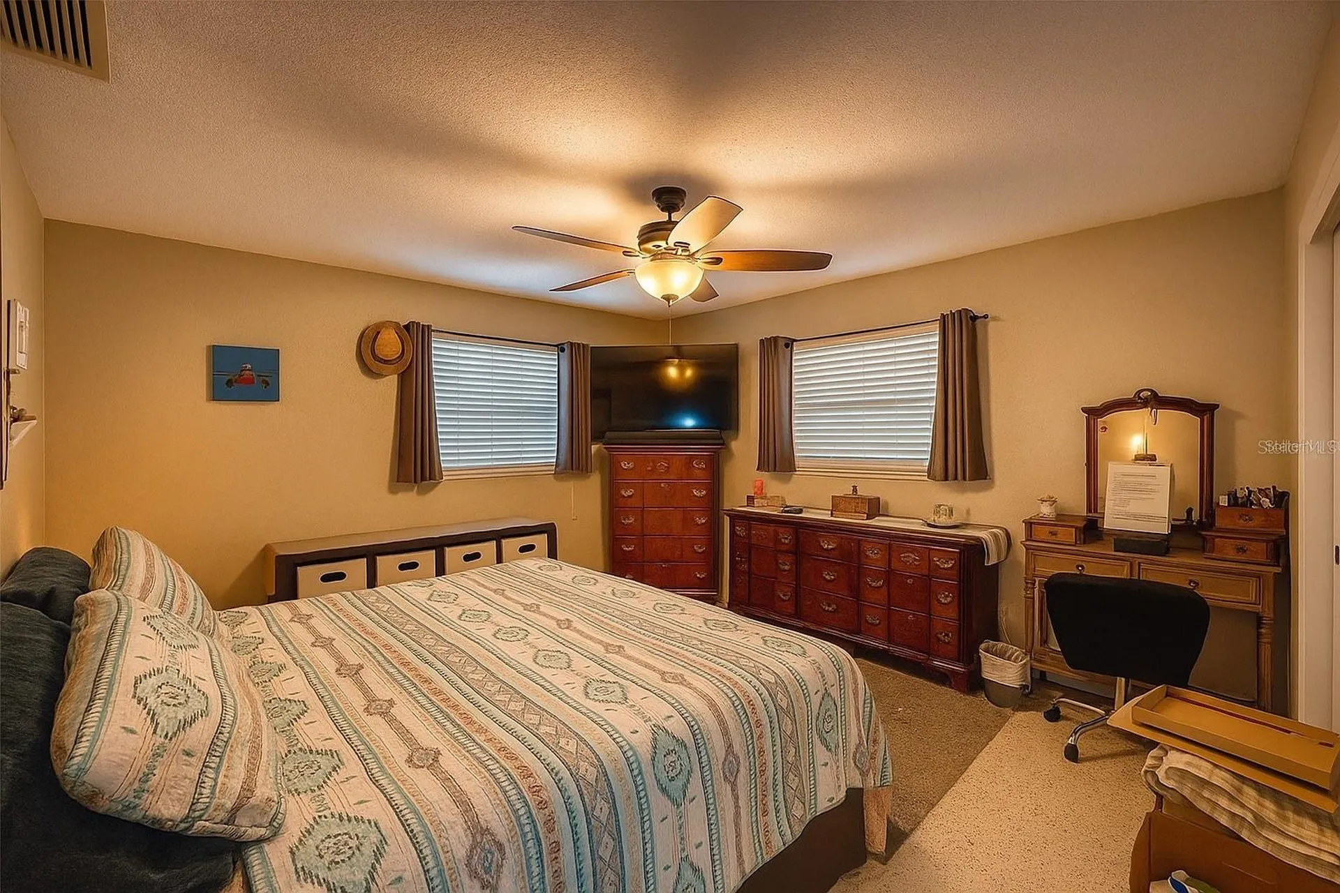 4976 12th Avenue N St Petersburg FL 33710