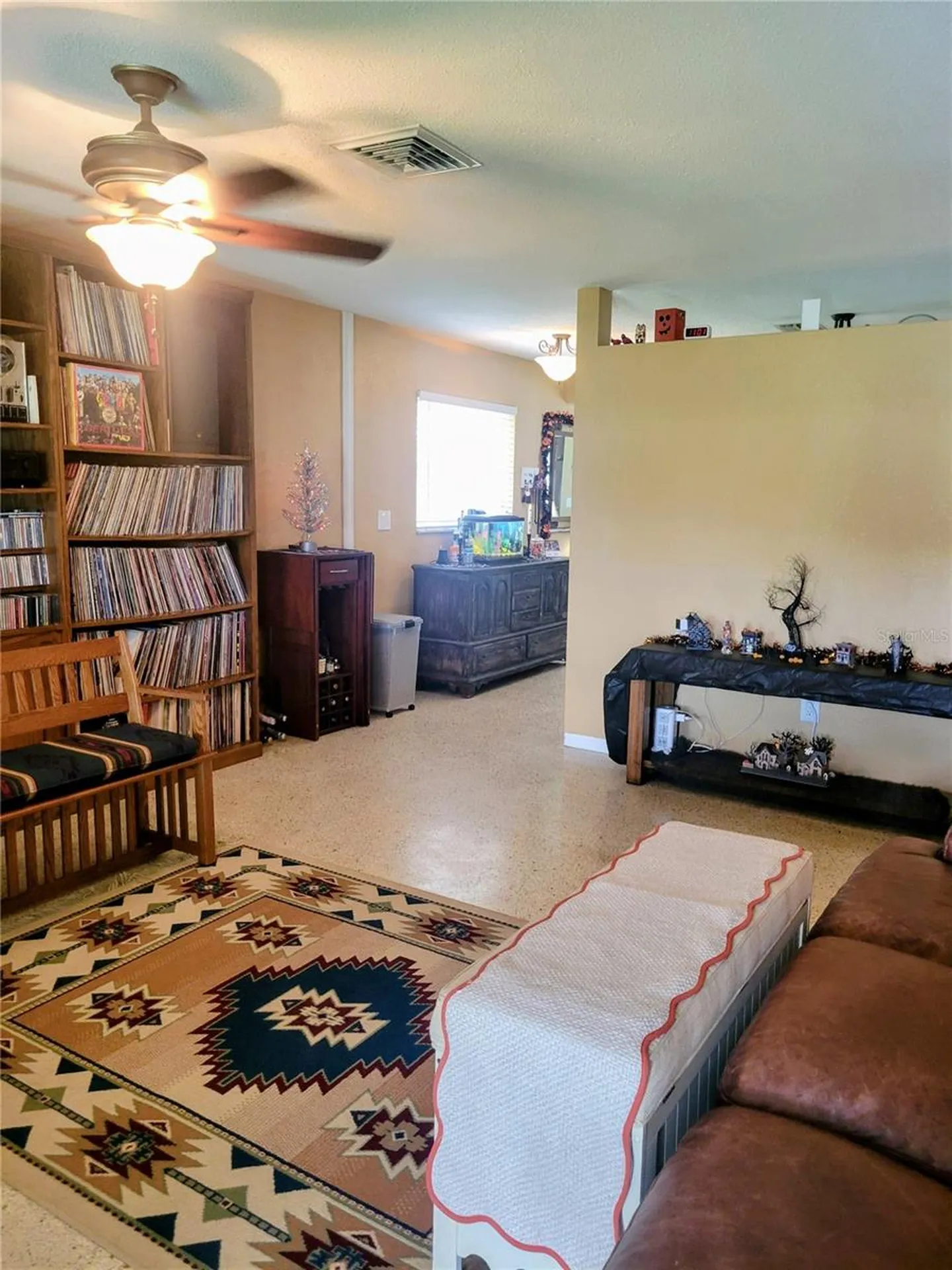 4976 12th Avenue N St Petersburg FL 33710