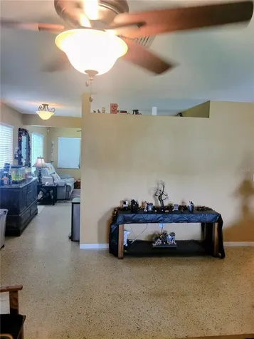 4976 12th Avenue N St Petersburg FL 33710