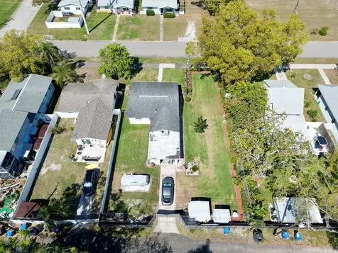 4976 12th Avenue N St Petersburg FL 33710