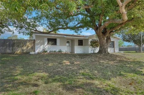 6901 298th Avenue N Clearwater FL 33761