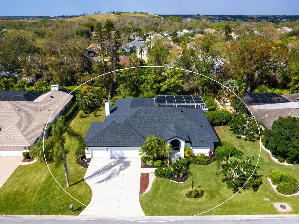 5646 Country Lakes Drive Sarasota FL 34243